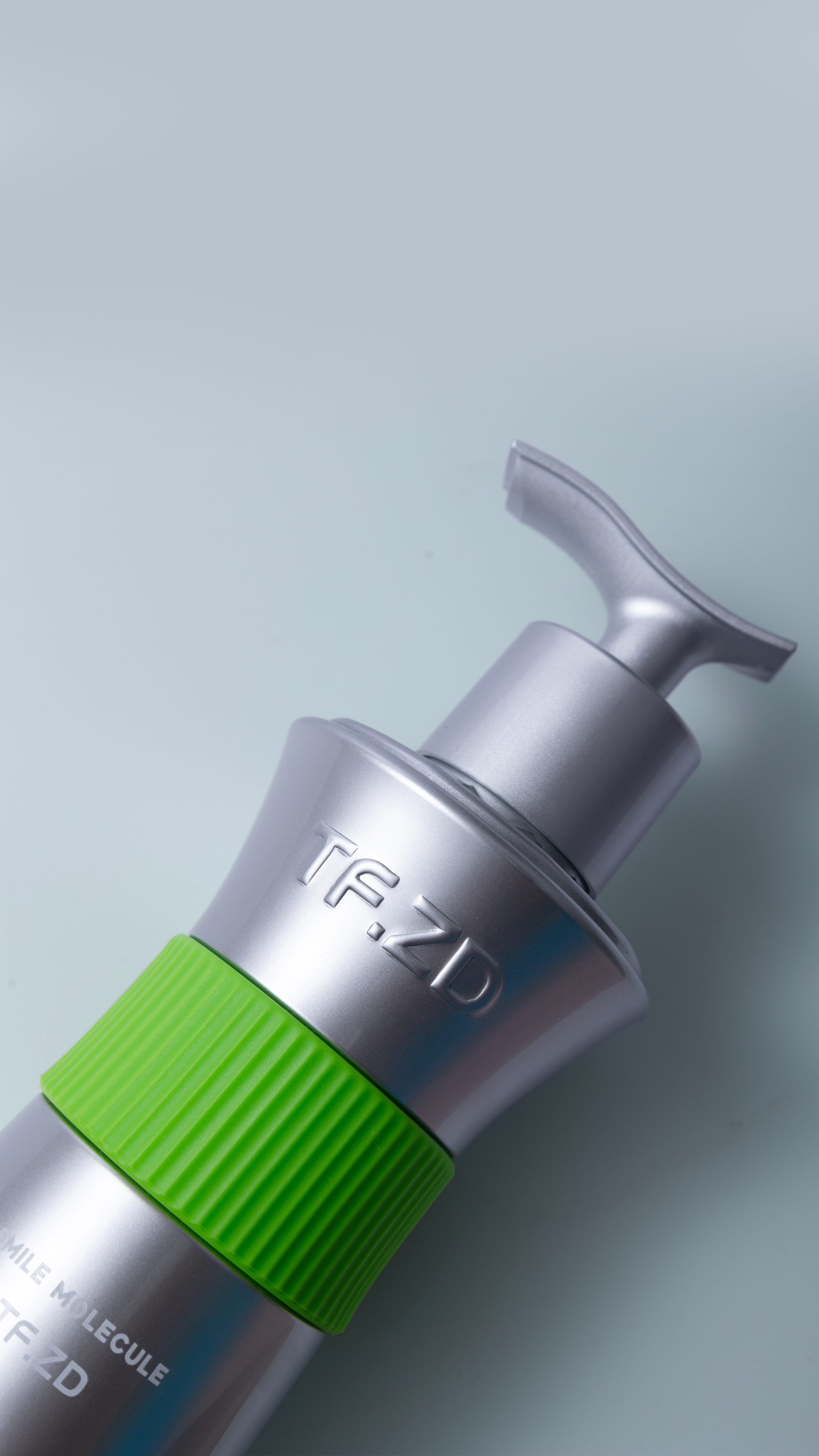 双图上传 #1 - 左侧